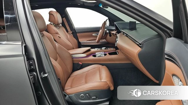 Genesis GV70 2021 Серый из Кореи, фото 2