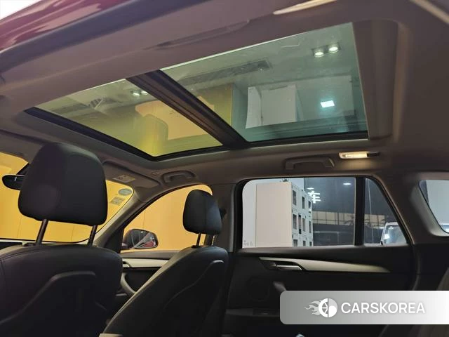BMW X1 2018 Красный из Китая, фото 2