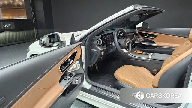 Mercedes-Benz CLE-Class C236 2024 Белый из Кореи, фото 2