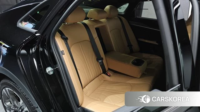 Kia K5 Hybrid 3rd Generation 2023 Черный из Кореи, фото 2