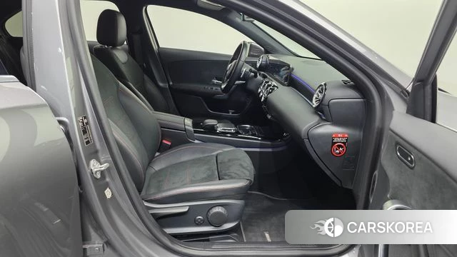 Mercedes-Benz A-Class W177 2021 Серый из Кореи, фото 2