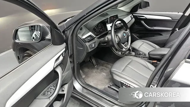 BMW X1 (F48) 2018 Серый из Кореи, фото 2