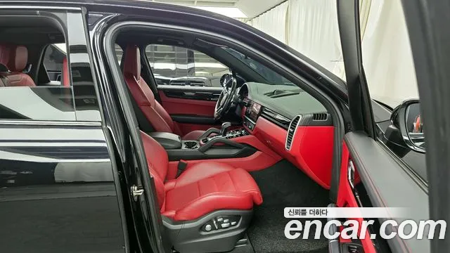 Porsche Cayenne (PO536) 2021 Черный из Кореи, фото 2