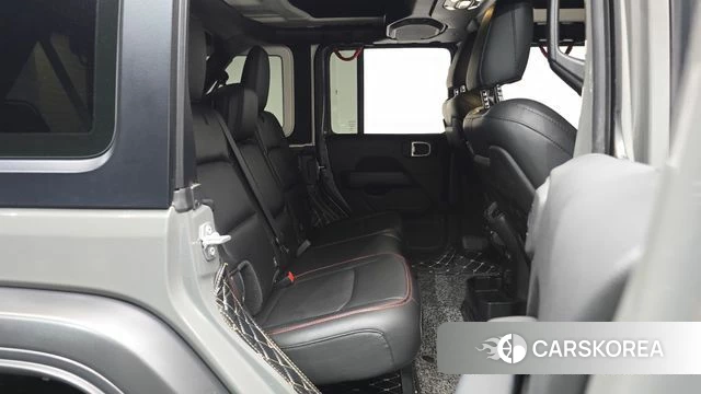 Jeep Wrangler (JL) 2023 Серебристо-серый из Кореи, фото 2