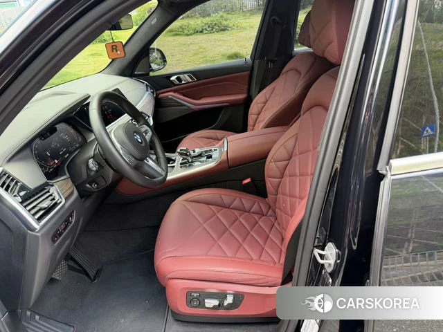 BMW X5 2023 Черный из Китая, фото 2