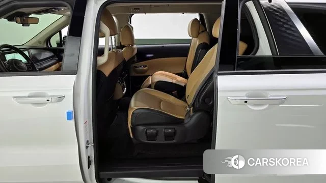 Kia Carnival 4th generation 2021 Белый из Кореи, фото 2