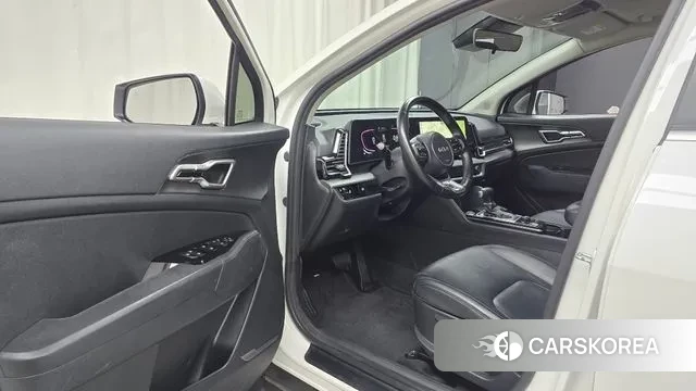 Kia Sportage 5th Generation 2022 Белый из Кореи, фото 2