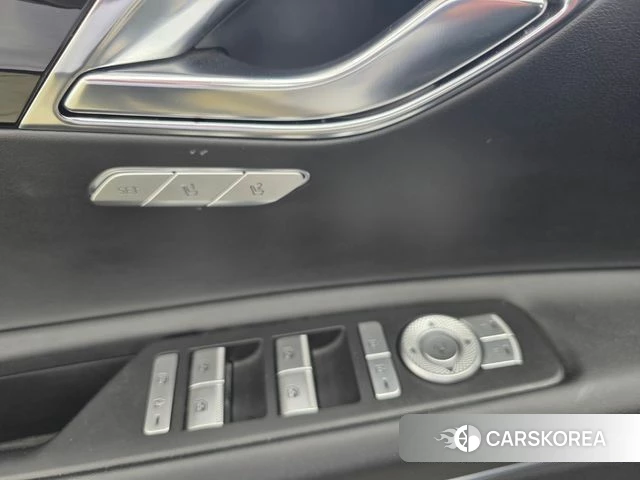 Genesis GV80 2022 Белый из Кореи, фото 2