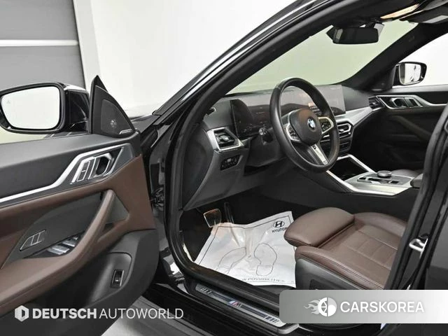 BMW 4 Series (G22) 2024 Черный из Кореи, фото 2