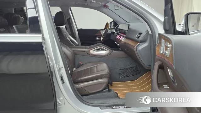 Mercedes-Benz GLS - Class X167 2020 Черный двухцветный из Кореи, фото 2