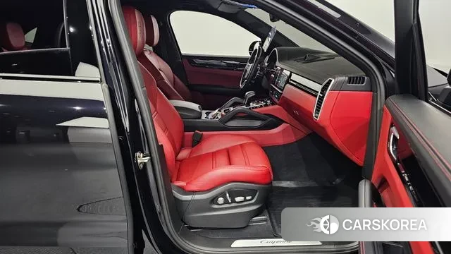 Porsche Cayenne (PO536) 2020 Черный из Кореи, фото 2