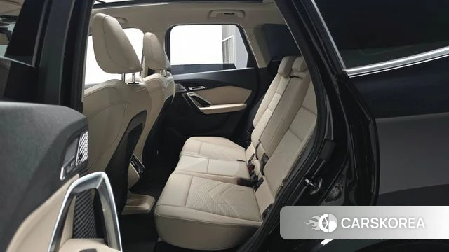 BMW X1 (U11) 2025 Черный из Кореи, фото 2