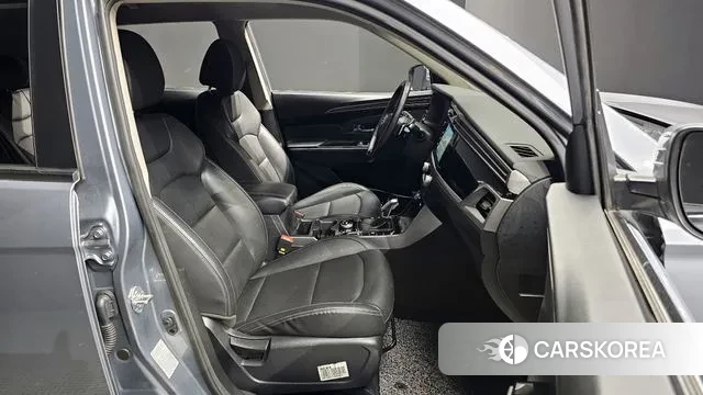 Ssangyong Beautiful Korando 2022 Серый из Кореи, фото 2