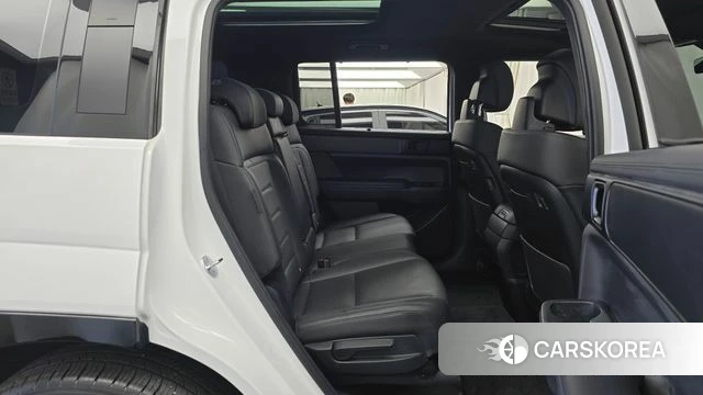 Hyundai Santa Fe (MX5) 2024 Белый из Кореи, фото 2