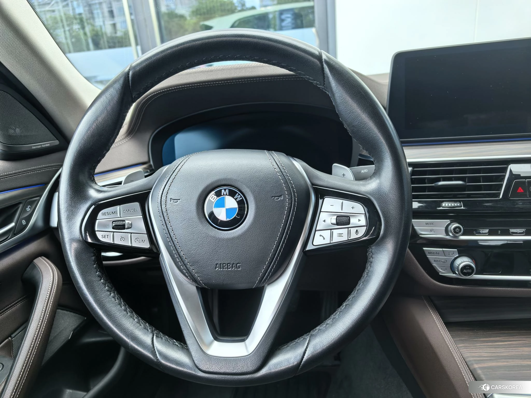 BMW 5 series 2020 Черный из Китая, фото 2
