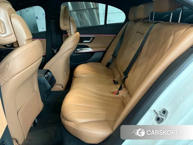Mercedes-Benz E-Class W214 2025 Белый из Кореи, фото 2