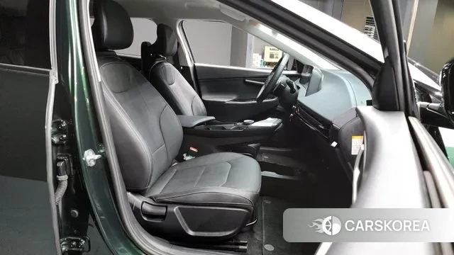 Kia EV6 2022 Темно-зеленый из Кореи, фото 2