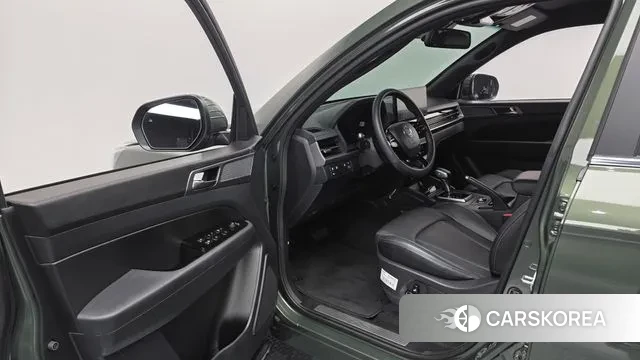 Ssangyong The New Rexton Sports Cannes 2024 Темно-зеленый из Кореи, фото 2