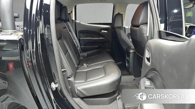 Chevrolet (GM Daewoo) Real New Colorado 2022 Черный из Кореи, фото 2