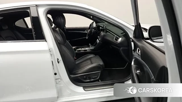 Genesis G70 2018 Белый из Кореи, фото 2