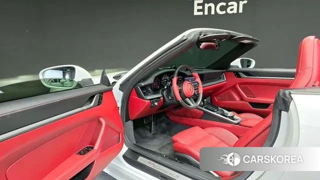 Porsche 911(992) 2020 Белый из Кореи, фото 2