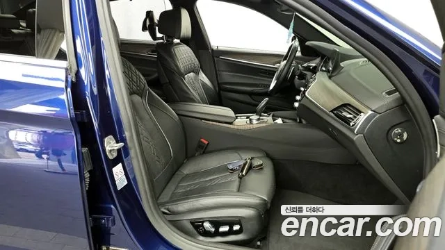 BMW 5 Series (G30) 2018 Синий из Кореи, фото 2