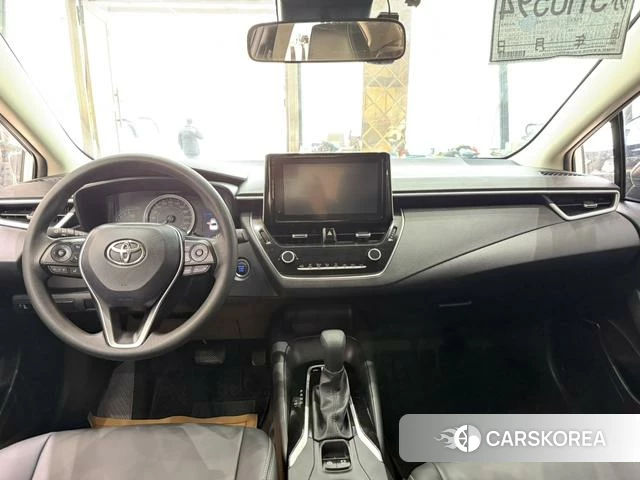 Toyota Corolla 2022 Белый из Китая, фото 2