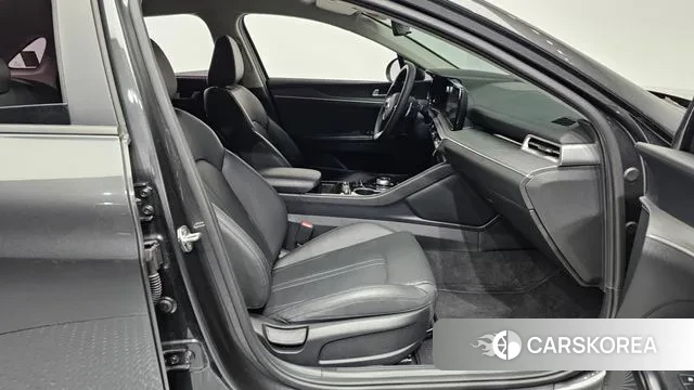 Kia K5 3rd generation 2020 Серый из Кореи, фото 2