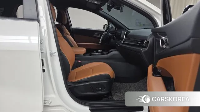 Kia Sportage 5th Generation 2022 Белый из Кореи, фото 2