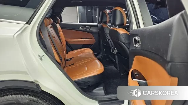 Kia Sportage 5th Generation 2021 Белый из Кореи, фото 2