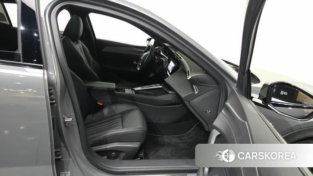Peugeot 408 2025 Серый из Кореи, фото 2