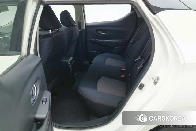 Nissan Bluebird 2021 Белый из Китая, фото 2