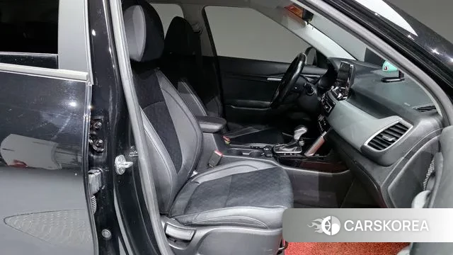 Kia Seltos 2020 Черный из Кореи, фото 2