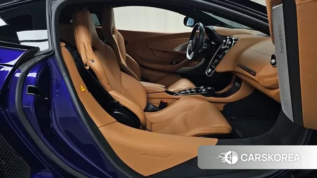 McLaren GT 2022 Фиолетовый из Кореи, фото 2