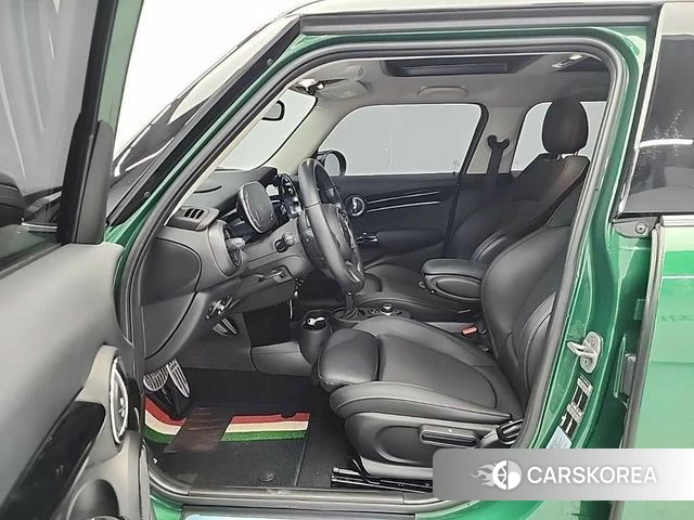 Mini Cooper S 2021 Зеленый из Кореи, фото 2