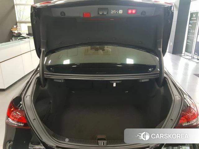 Mercedes-Benz E-Class W213 2022 Черный из Кореи, фото 2