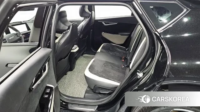 Kia EV6 2021 Черный из Кореи, фото 2