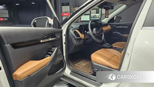 Kia The New Seltos 2025 Белый из Кореи, фото 2