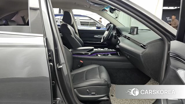 Genesis GV70 2021 Серый из Кореи, фото 2