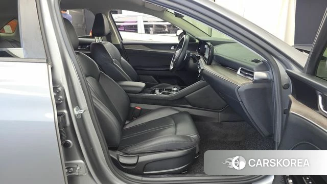 Kia K5 3rd generation 2022 Серый из Кореи, фото 2