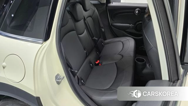 Mini Cooper 2019 Жемчужный цвет из Кореи, фото 2