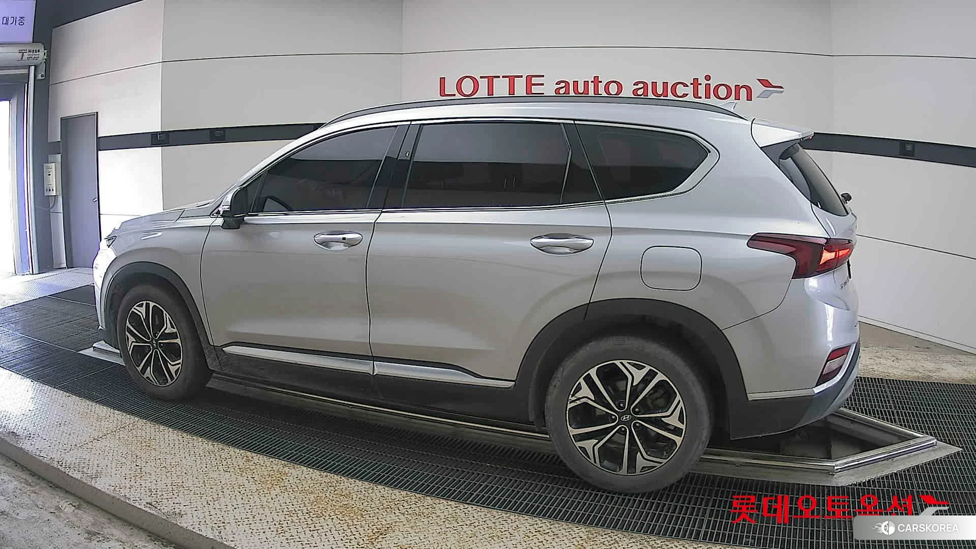 Hyundai Santa Fe 2020 Typhoon Silver из Кореи, фото 2
