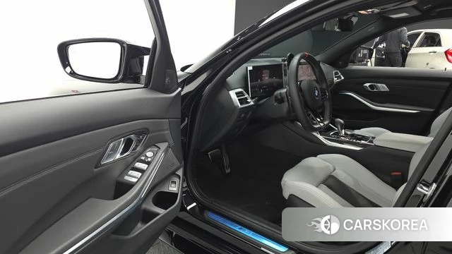 BMW M3 (G80) 2025 Черный из Кореи, фото 2