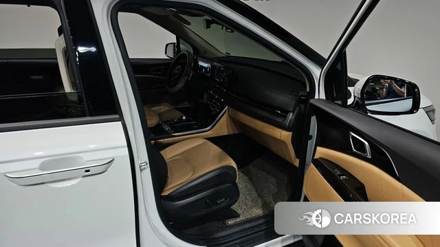 Kia Carnival 4th generation 2022 Белый из Кореи, фото 2
