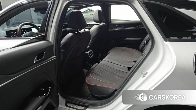 Kia The New K5 Hybrid 3rd generation 2024 Белый из Кореи, фото 2