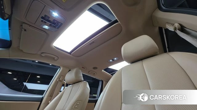 Kia The New Carnival 2018 Белый из Кореи, фото 2