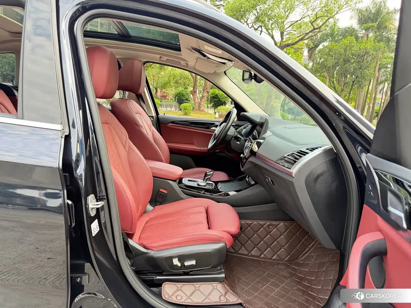 BMW X3 2022 Черный из Китая, фото 2