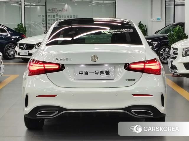 Mercedes-Benz Class A 2023 Белый из Китая, фото 2