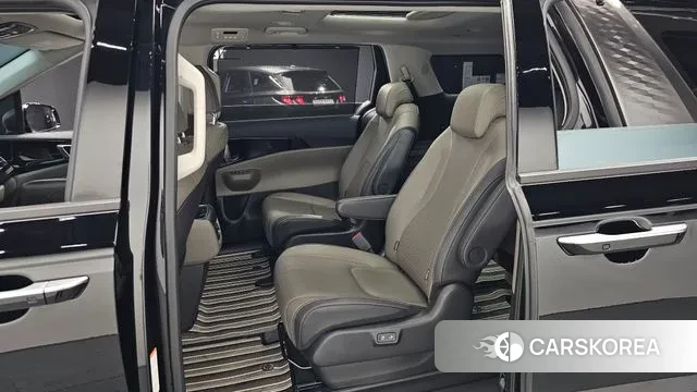 Kia The New Carnival 4th Generation 2024 Черный из Кореи, фото 2