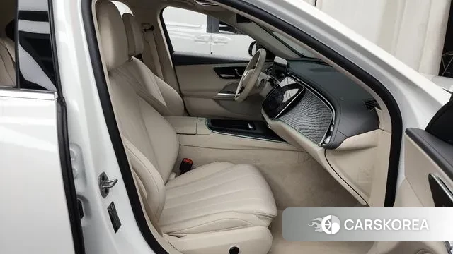 Mercedes-Benz E-Class W214 2024 Белый из Кореи, фото 2